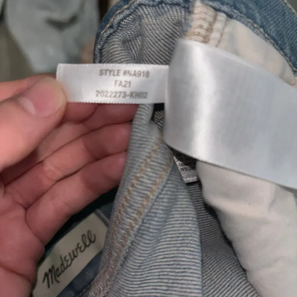 Madewell Perfect Vintage Jean in Ellicott Wash Sz 25 |High Rise Raw Hem Straight - Picture 10 of 15